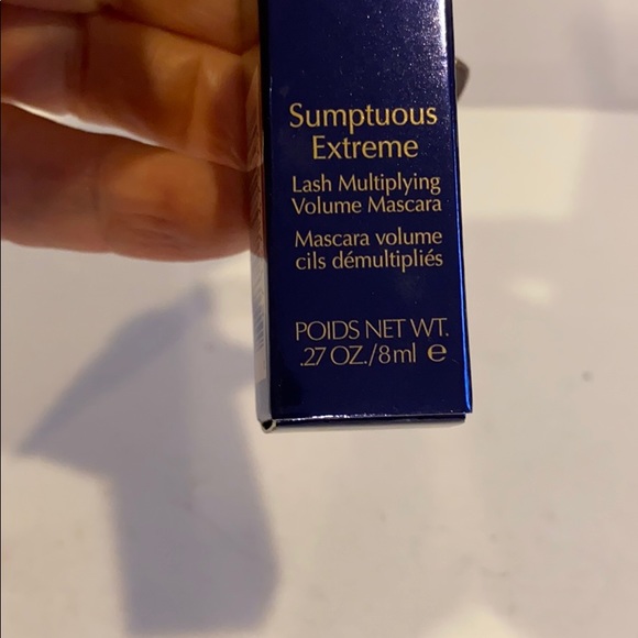 ESTEE LAUDER FULL SIZE Defined Eyes Sumptuous Extreme Mascara $29 0.27oz NIB 1 - Picture 3 of 6